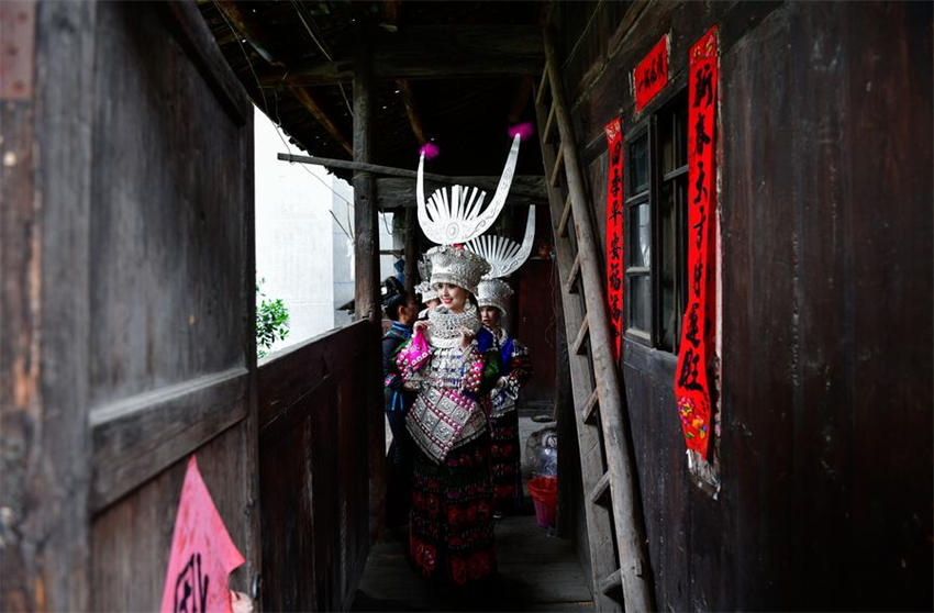 Festival folclórico do Dia dos Namorados da etnia Miao é celebrado em Guizhou, sudoeste da China