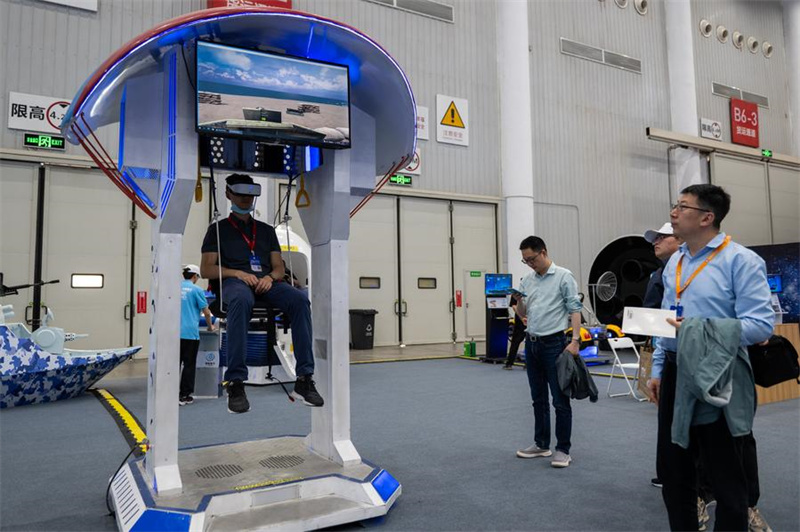 Exposição realizada em Wuhan, centro da China, comemora Dia do Espaço da China