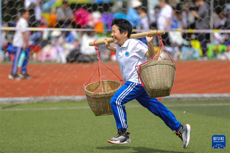 China realiza atividades para celebrar Dia Internacional do Trabalho