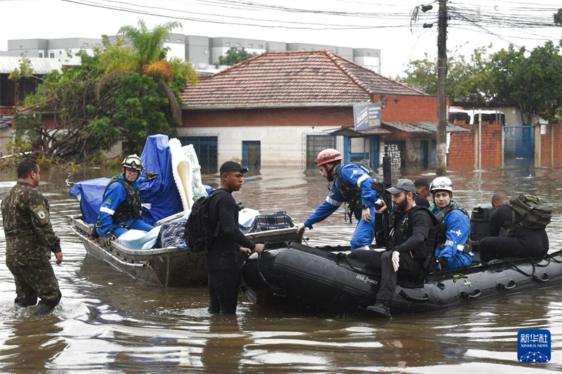 Sobe a 143 número de mortes causadas pela tragédia climática no sul do Brasil