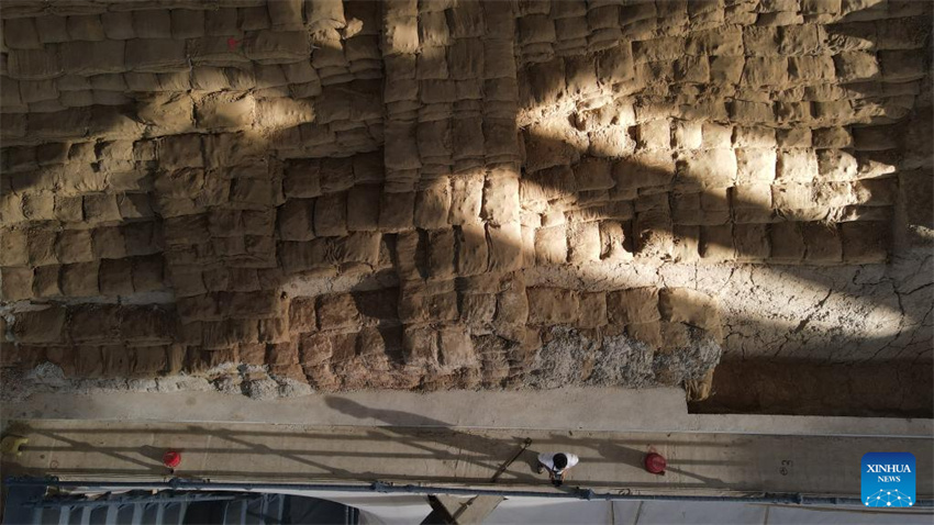 Escavação arqueológica na tumba de Wuwangdun em Anhui produz descobertas importantes