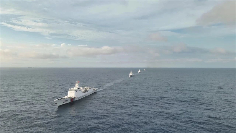 Guarda costeira da China realiza exercícios em águas a leste da Ilha de Taiwan
