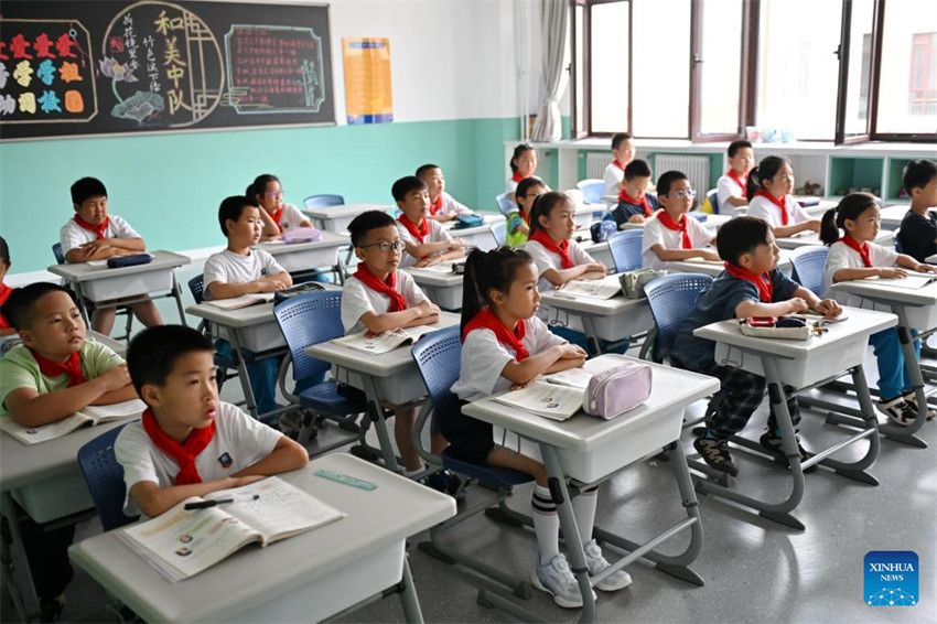 Nova Área de Xiong'an promove construção da educação de alta qualidade