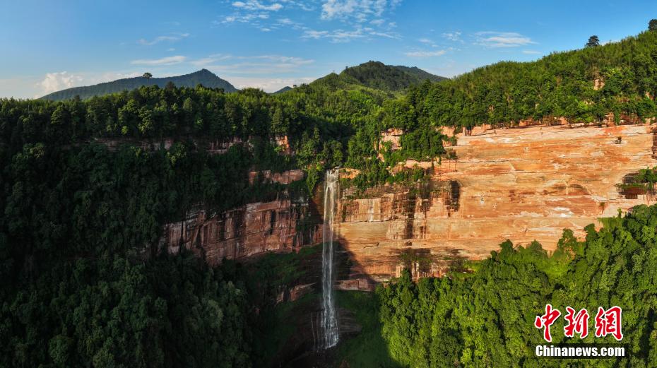 Tesouro Natural: Danxia de Chishui, patrimônio mundial da natureza, no sudoeste da China