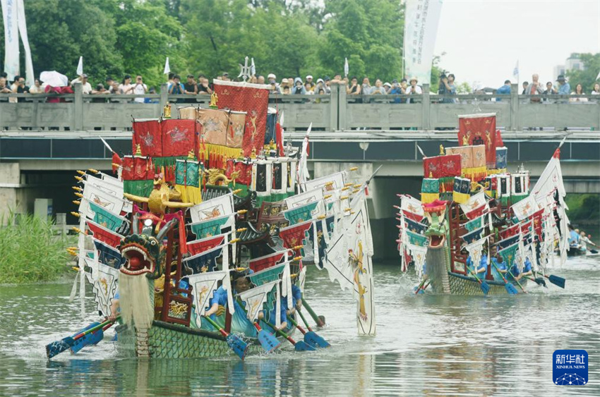 China recebe Festival do Barco-Dragão em todo o país