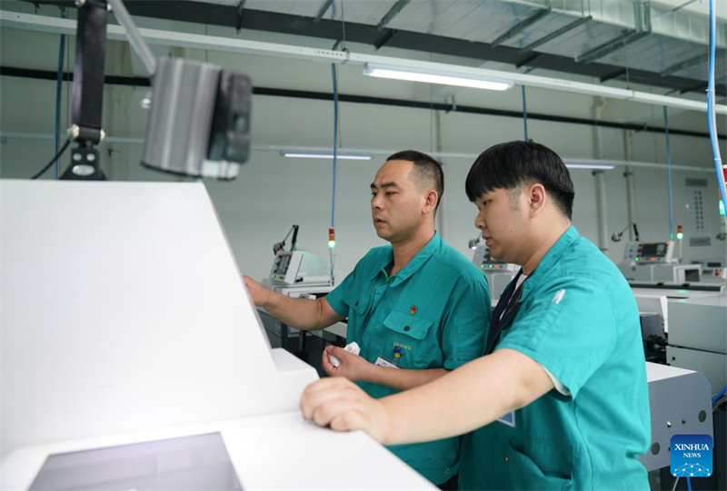 Nordeste da China moderniza indústrias tradicionais e desenvolve manufatura de alta tecnologia