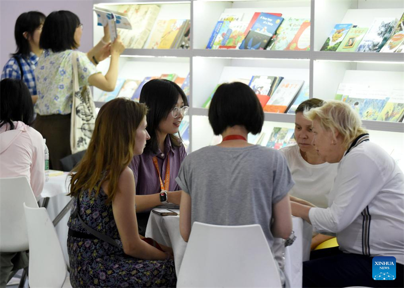 Feira Internacional do Livro de Beijing é inaugurada com maior representação no exterior