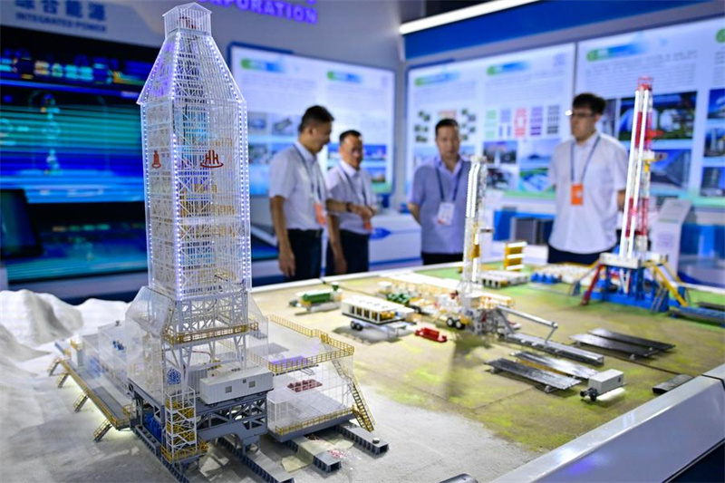 A 8ª Expo China-Eurásia começa em Xinjiang, noroeste da China
