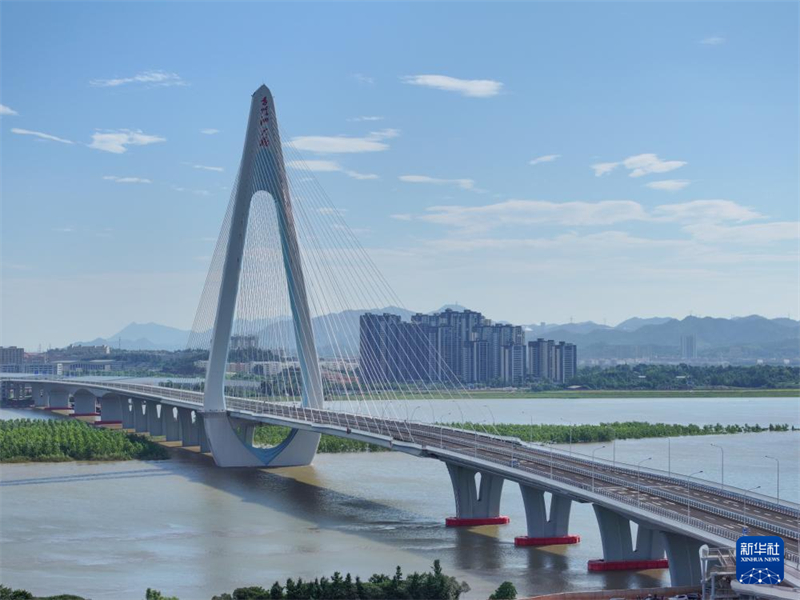 Ponte Xiangluzhou em Changsha é oficialmente aberta ao tráfego