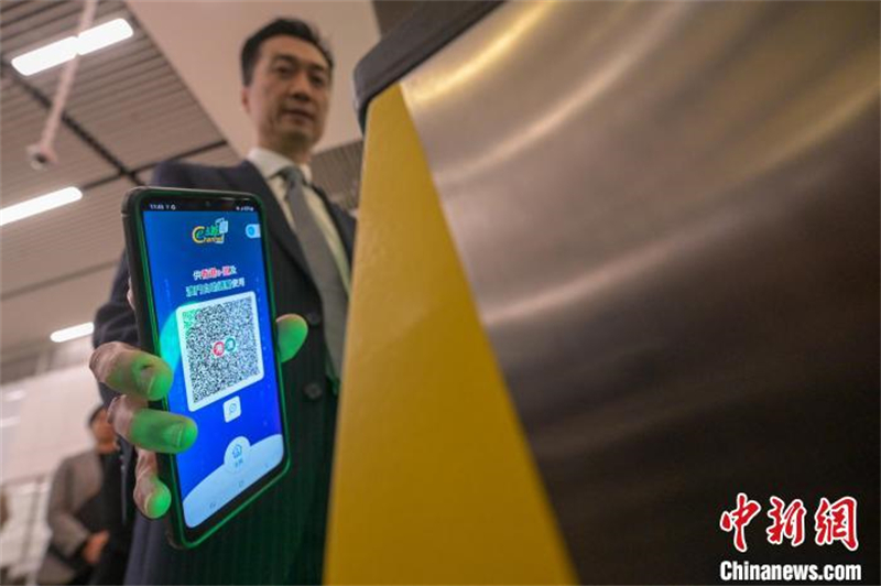 Residentes de Hong Kong e Macau poderão usar sistema de código QR para simplificar controle fronteiriço