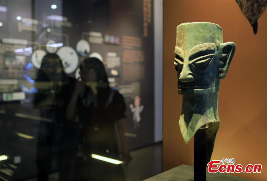 Museu de Sanxingdui em Sichuan exibe artefatos recém-descobertos