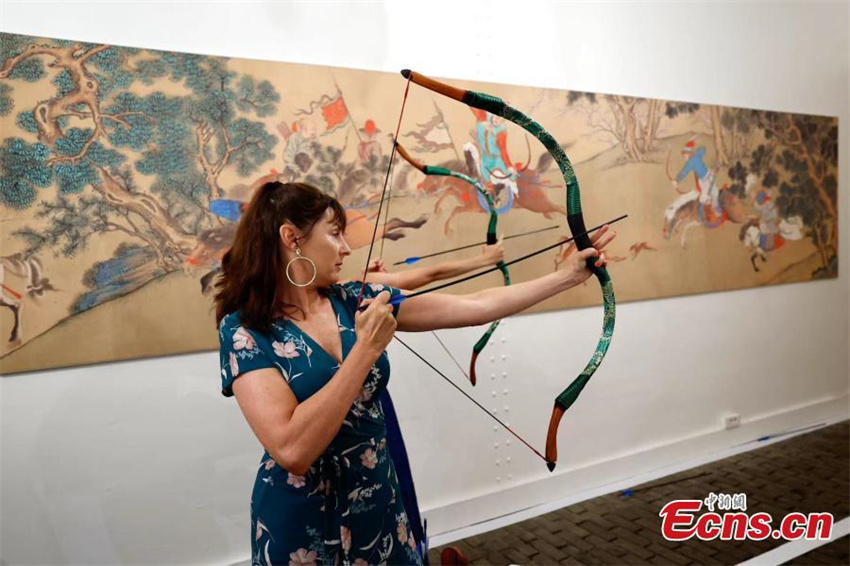 Exposição de cultura esportiva chinesa realizada em Paris