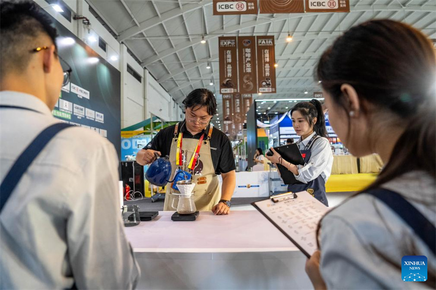 Galeria: pavilhão da indústria do café na 8ª Expo China-Sudeste Asiático