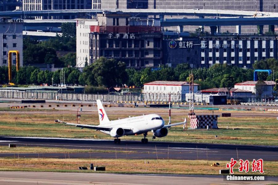 Sétimo avião comercial C919 entregue à China Eastern Airlines