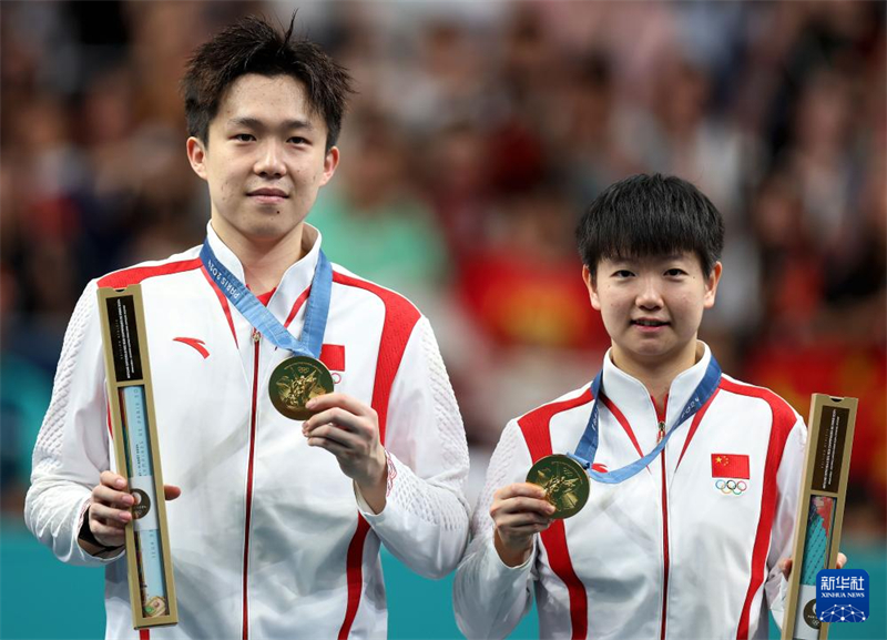 Paris 2024: equipe chinesa ganha medalha de ouro nas duplas mistas de tênis de mesa