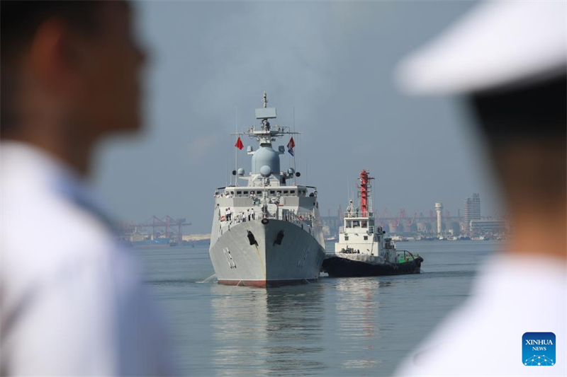 Fragata vietnamita visita cidade de Zhanjiang, no sul da China