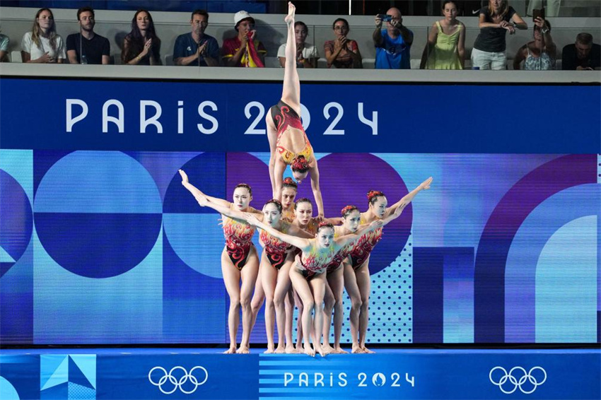 Paris 2024: China conquista primeiro ouro olímpico de sua história no nado artístico