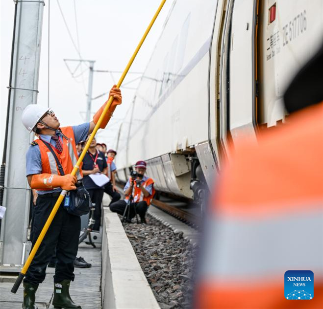 Exercício de simulação contra falhas realizado na ferrovia de alta velocidade Baotou-Yinchuan