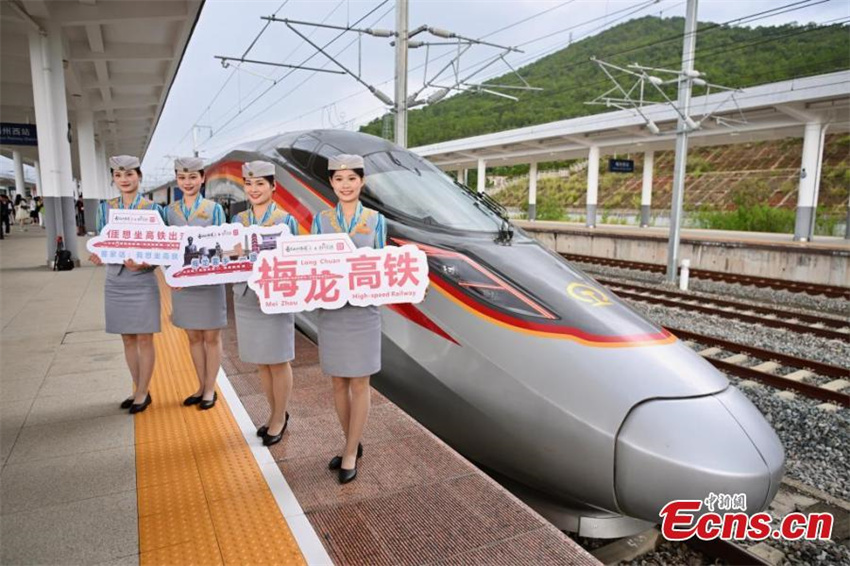 Guangdong: ferrovia de alta velocidade Meizhou-Longchuan inicia operações experimentais