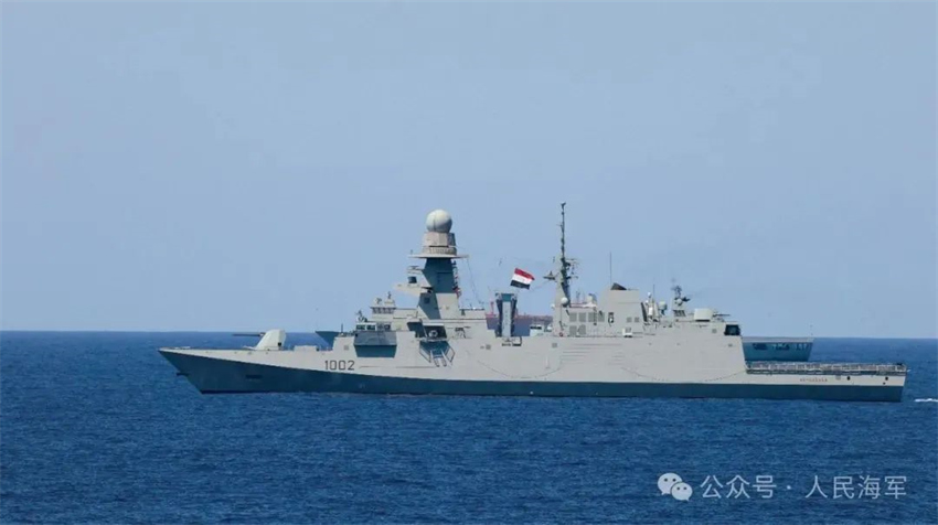 China e Egito realizam exercício naval conjunto no Mar Mediterrâneo