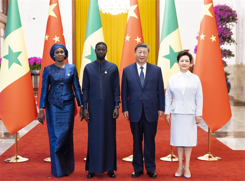 FOCAC: Xi Jinping realiza conversas com presidente senegalês