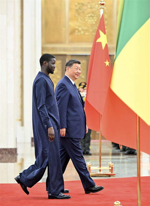 FOCAC: Xi Jinping realiza conversas com presidente senegalês