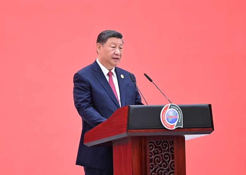 FOCAC: Xi Jinping recebe líderes africanos e elogia laços modelo China-África antes da grande cimeira