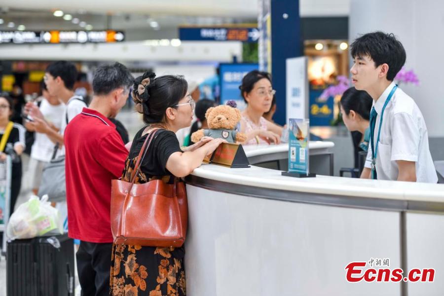 Aeroporto em Haikou retoma operação após supertufão Yagi