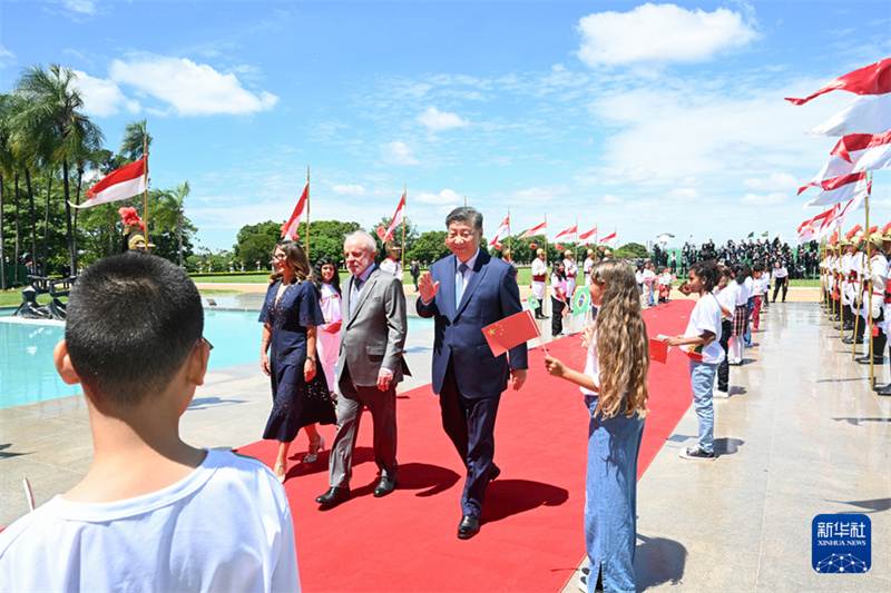 Xi Jinping diz que laços China-Brasil estão no seu melhor momento na história