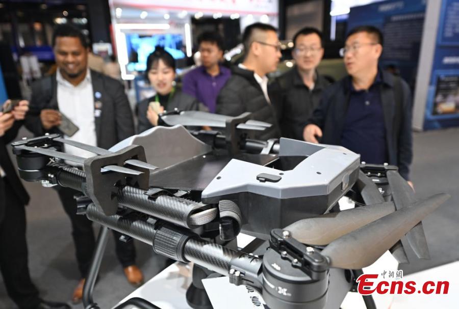 Tecnologias de ponta, produtos apresentados no WIC Wuzhen Summit de 2024