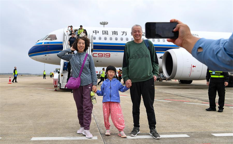 Aeronave C919 da China chega a Hainan pela primeira vez