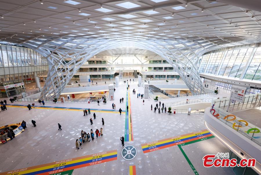 Hub de transporte da Estação de Chaoyang em Beijing entra em operação