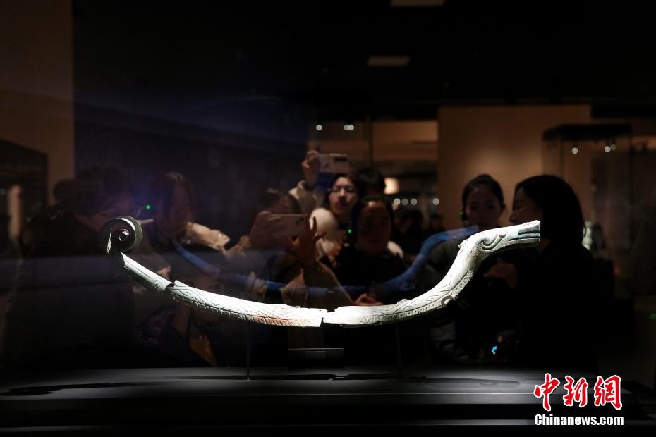 Elementos de serpente no Museu Sanxingdui atraem visitantes