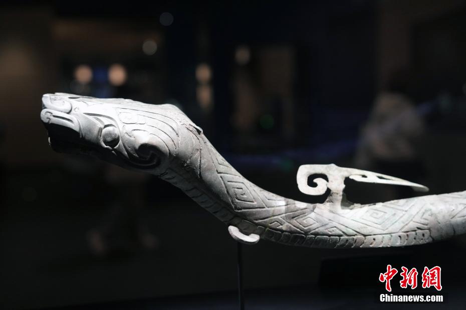 Elementos de serpente no Museu Sanxingdui atraem visitantes