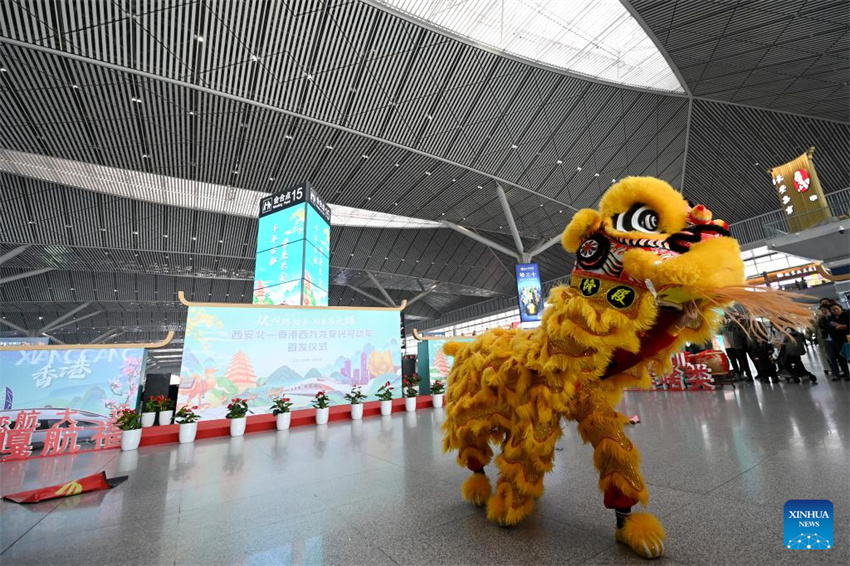 Duas rotas ferroviárias diretas de alta velocidade ligam Shaanxi e Hubei da China a Hong Kong