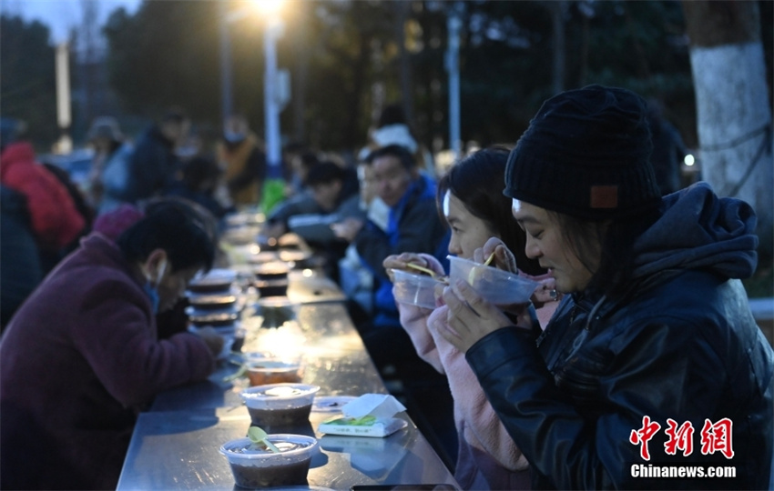 China celebra Festival Laba