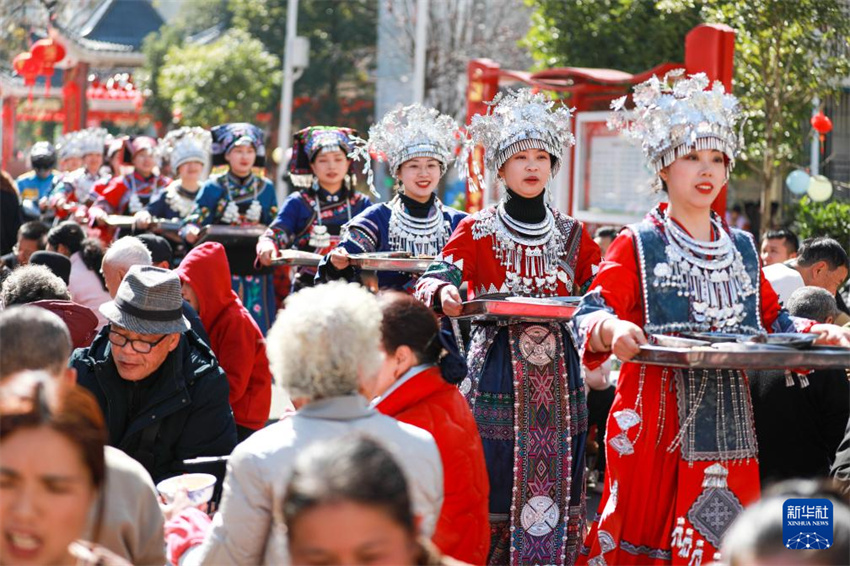 Guizhou dá boas-vindas a Ano Novo Chinês