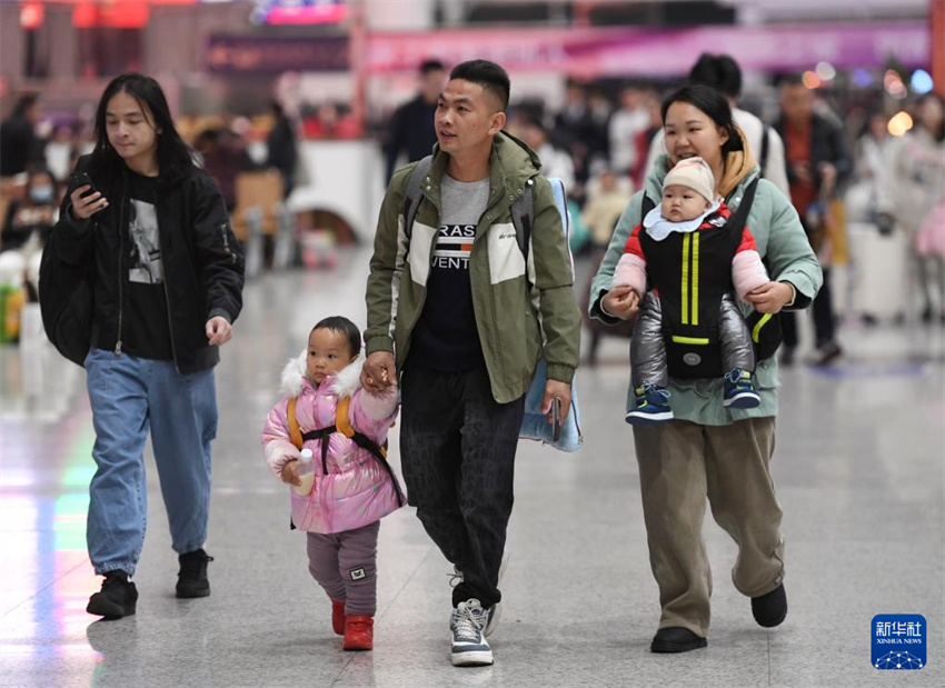 Corrida de viagens do Festival da Primavera da China começa