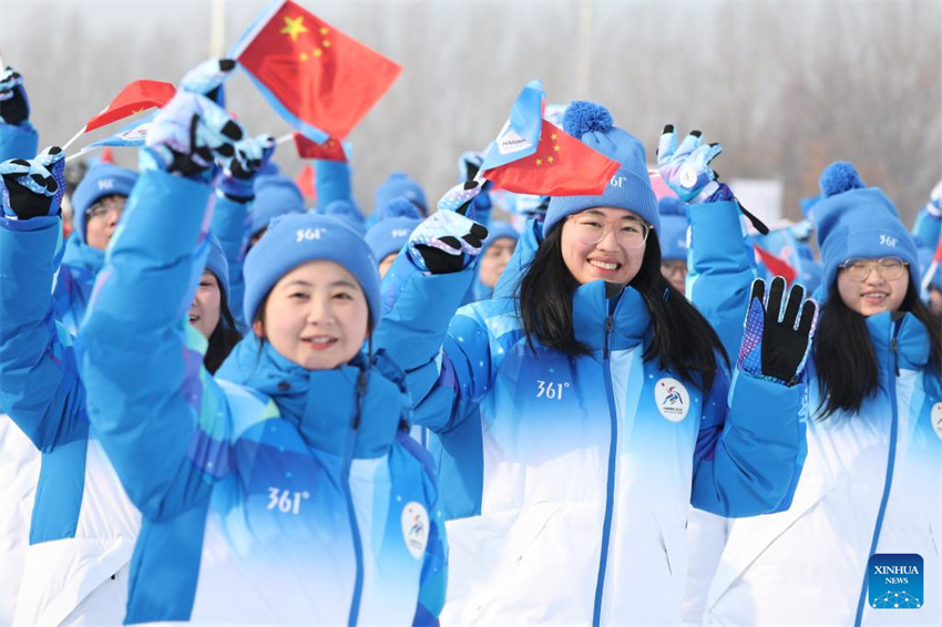 Chama para os 9º Jogos Asiáticos de Inverno é acesa em Harbin