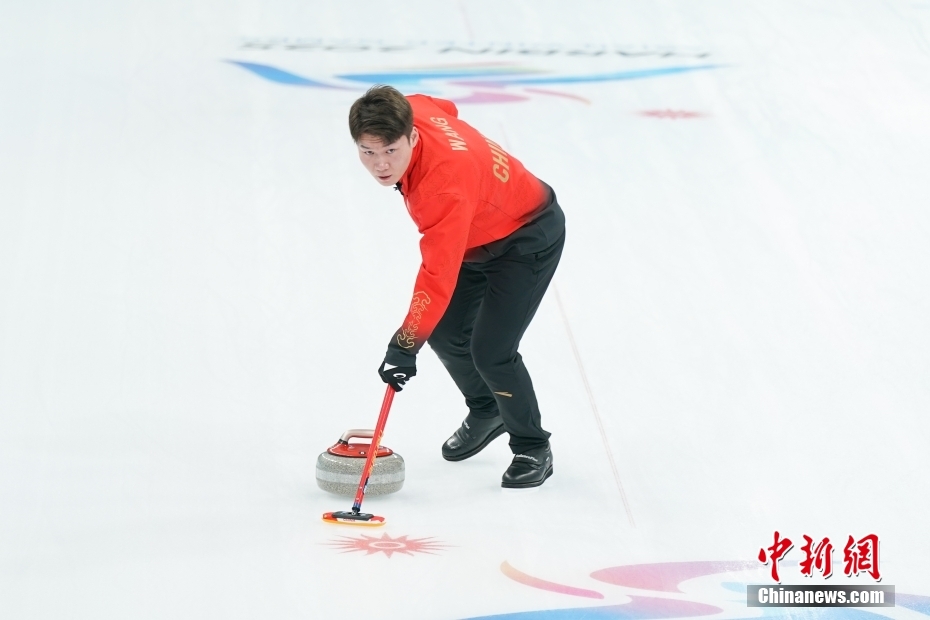 Jogos Asiáticos de Inverno de Harbin: equipe da China vence Cazaquistão na primeira etapa de curling duplo misto