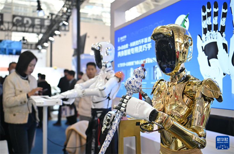 Tecnologia industrial em destaque na Exposição de Manufatura de Tianjin