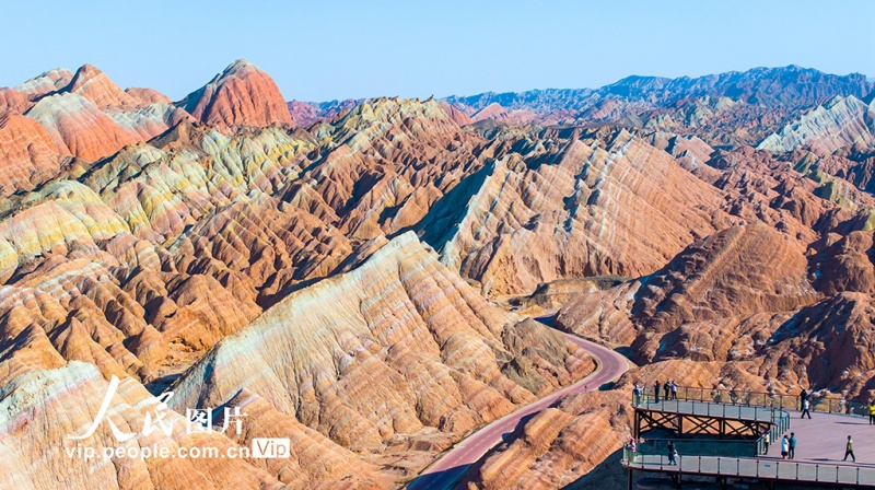 Gansu: Danxia, maravilha geológica atrai visitantes de todo o mundo