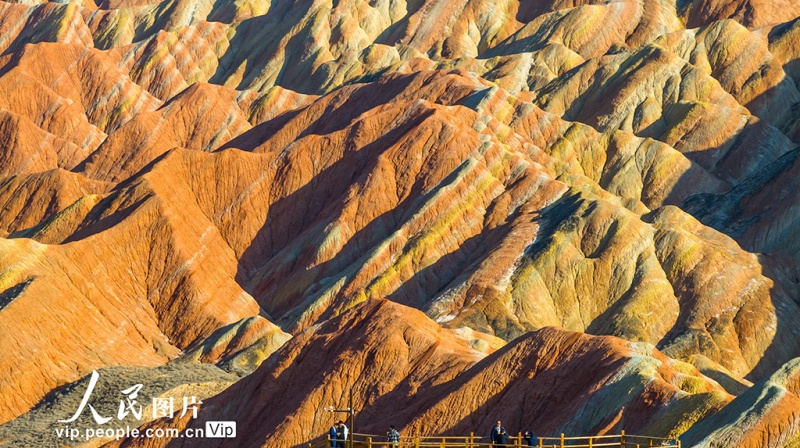 Gansu: Danxia, maravilha geológica atrai visitantes de todo o mundo