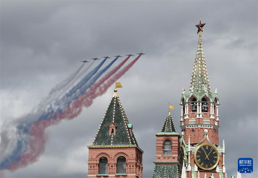 Ensaio do desfile militar em comemoração ao 80º aniversário da vitória na Grande Guerra Patriótica é realizado em Moscou