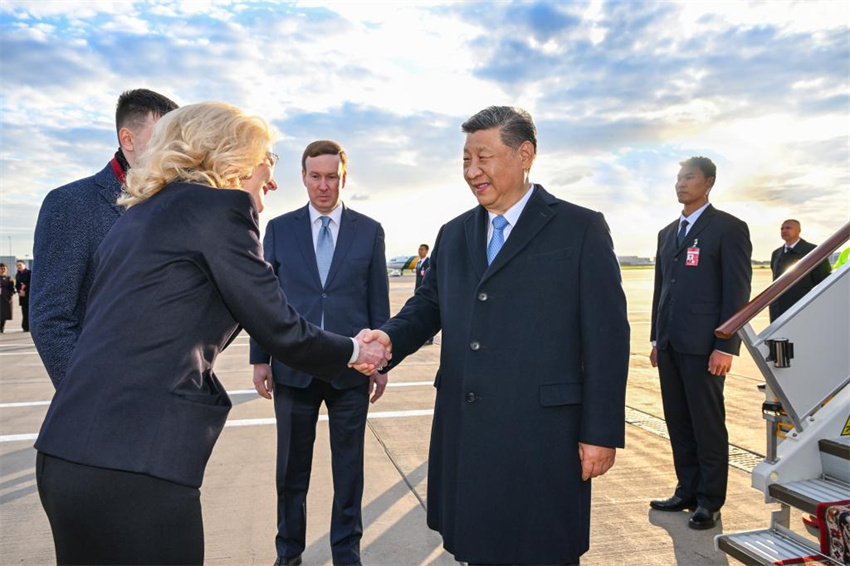 Xi Jinping diz que China e Rússia encontram caminho certo de interações entre Estados para grandes países vizinhos