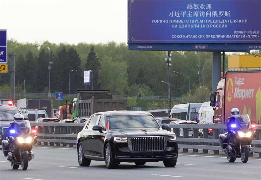 Xi Jinping diz que China e Rússia encontram caminho certo de interações entre Estados para grandes países vizinhos