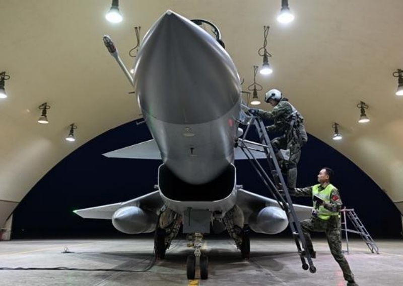Forças aéreas chinesas e egípcias realizam treinamento conjunto no Egito