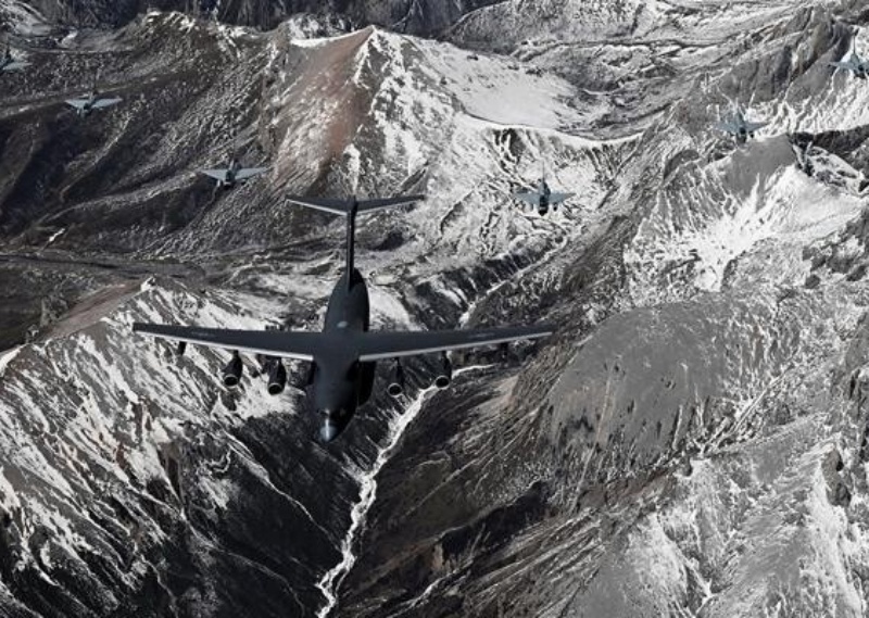 Forças aéreas chinesas e egípcias realizam treinamento conjunto no Egito