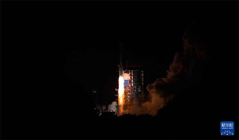 China lança novo satélite de teste de tecnologia de comunicação