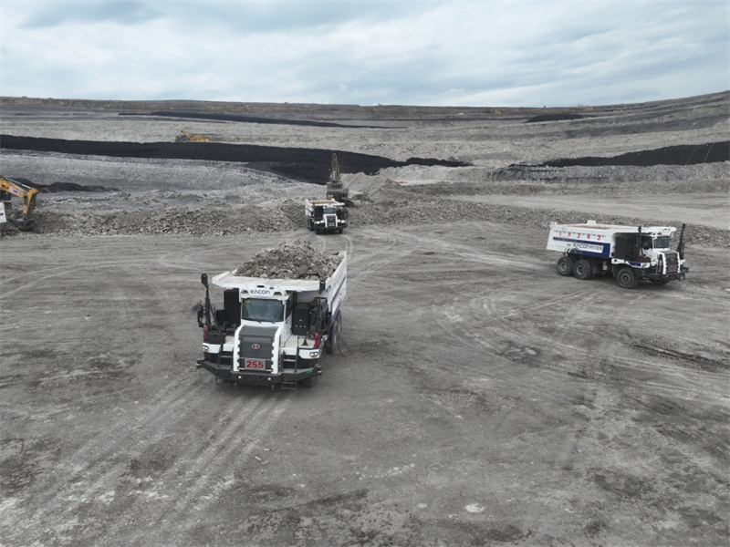 Caminhões de mineração não tripulados ajudam a Mongólia Interior a reduzir emissões de carbono